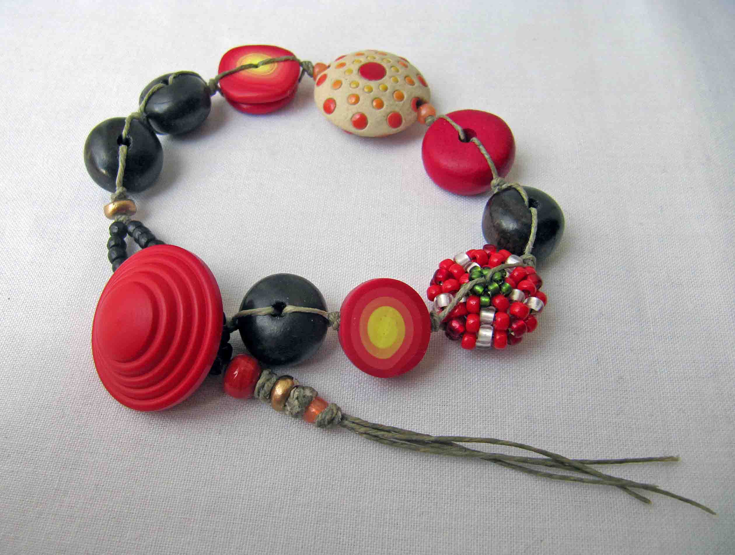 sunspots button bracelets