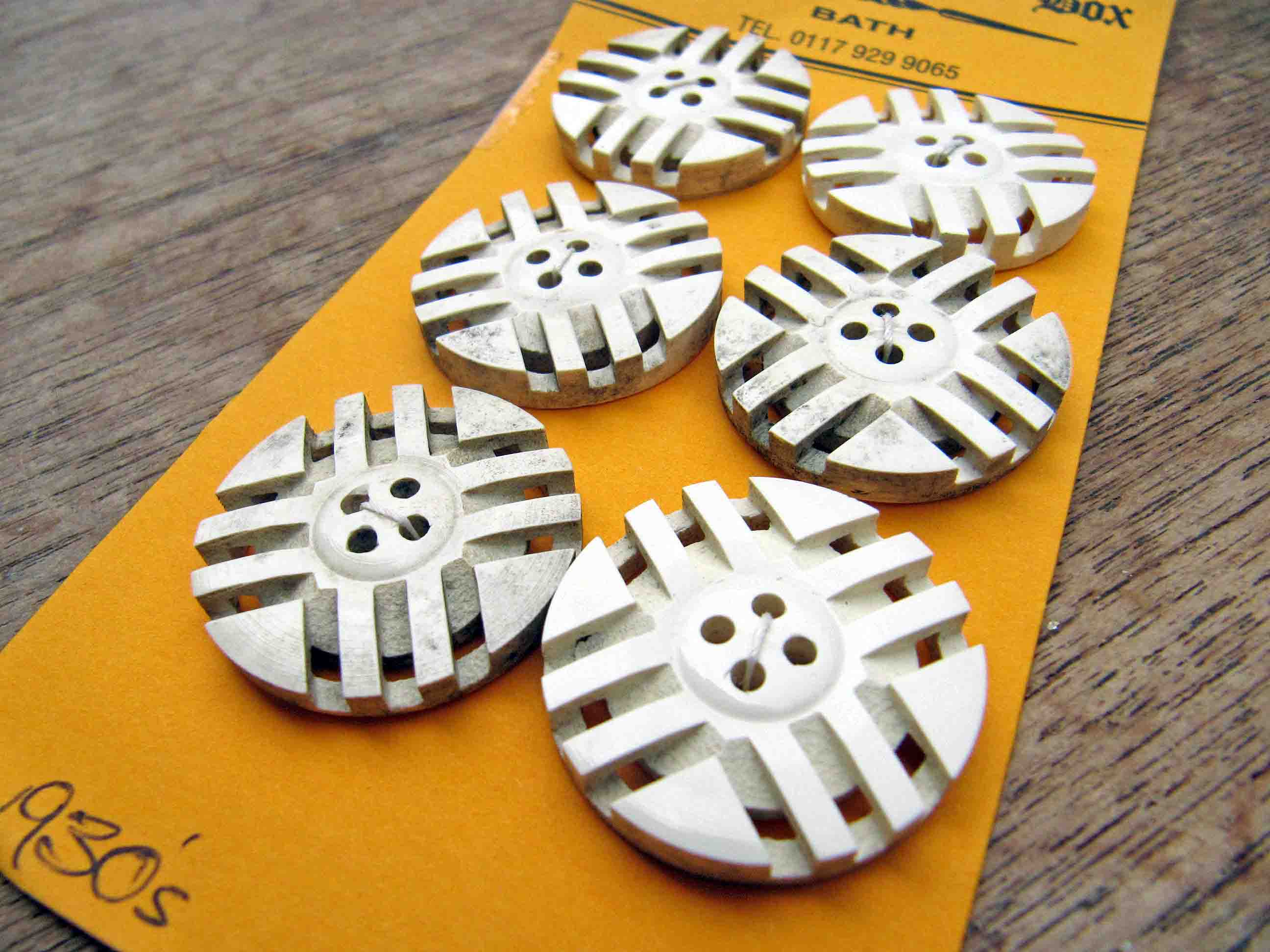 geo buttons