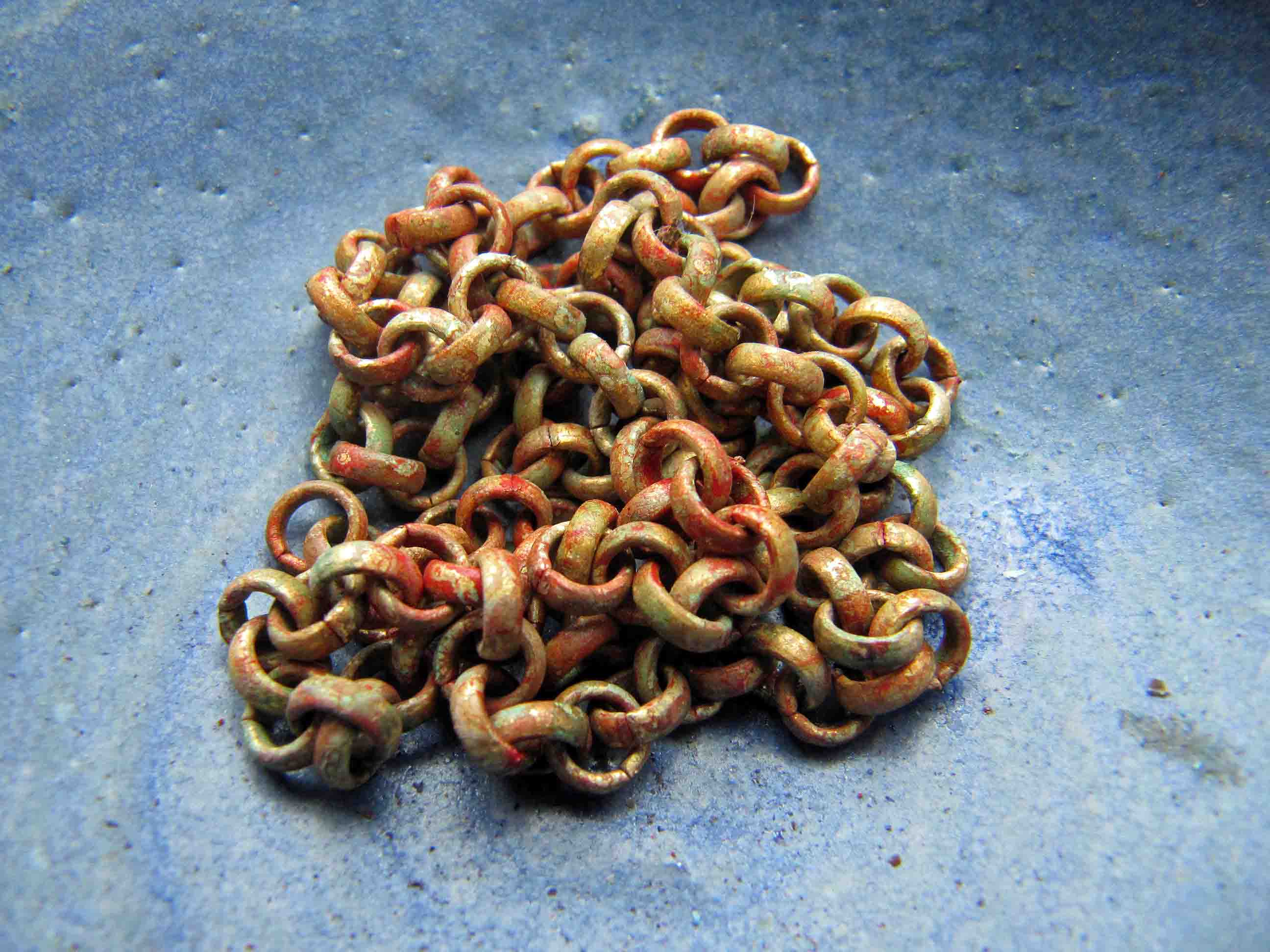 russet autumn chain
