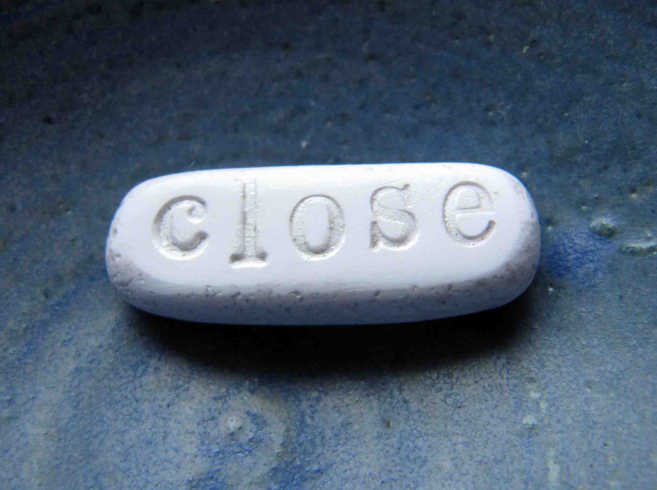 close white