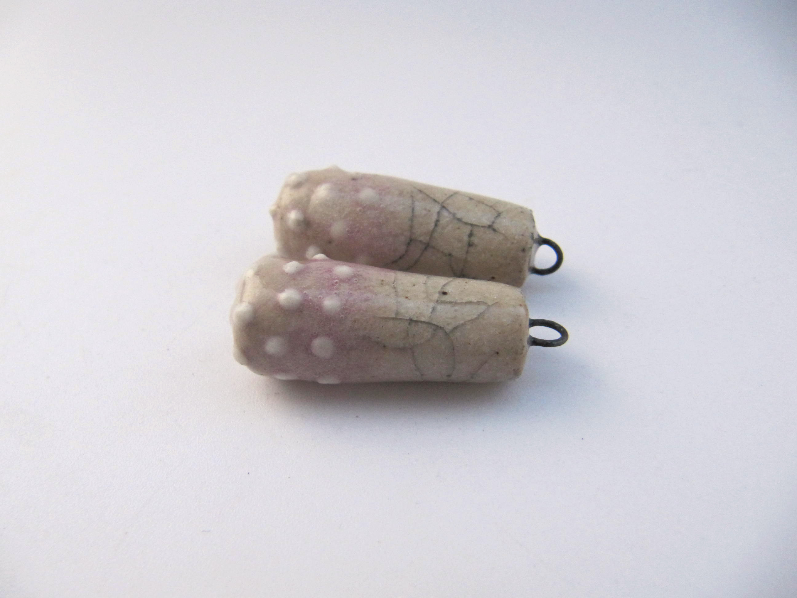 dotted faded lilac crackle drops