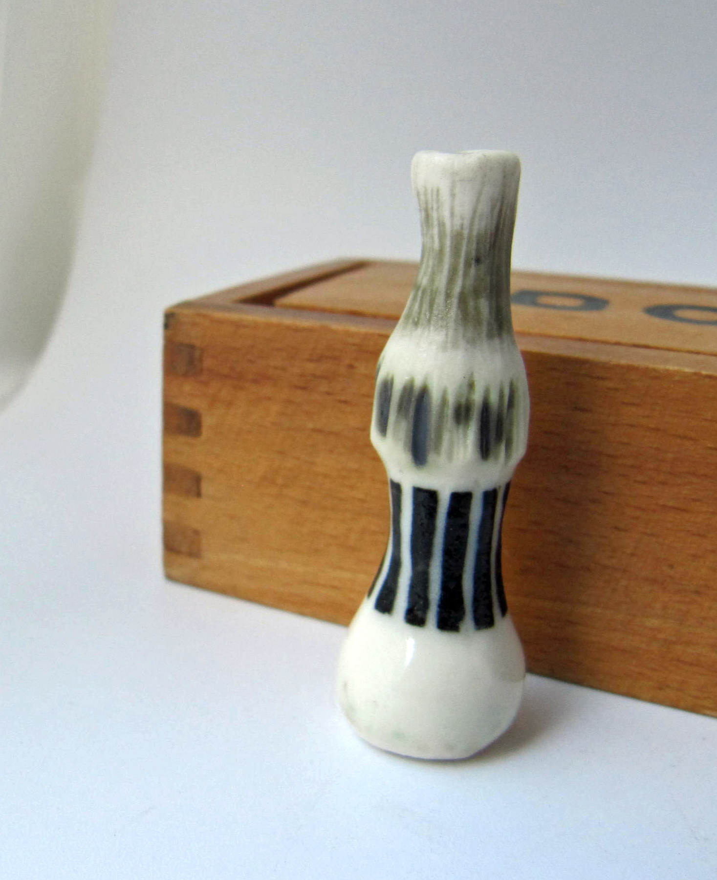 game piece column focal bead A