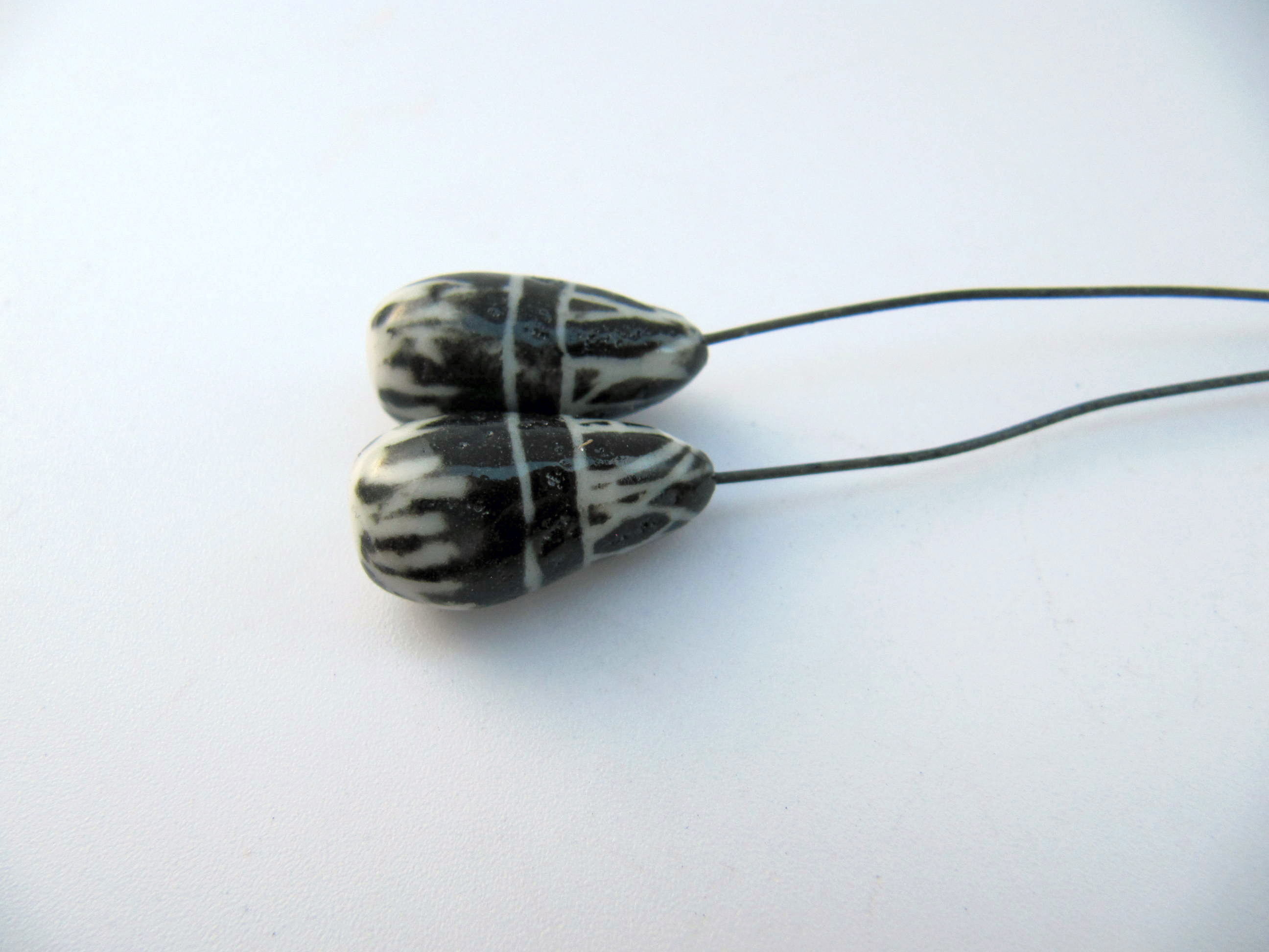 porcelain sgraffito drop headpins 1