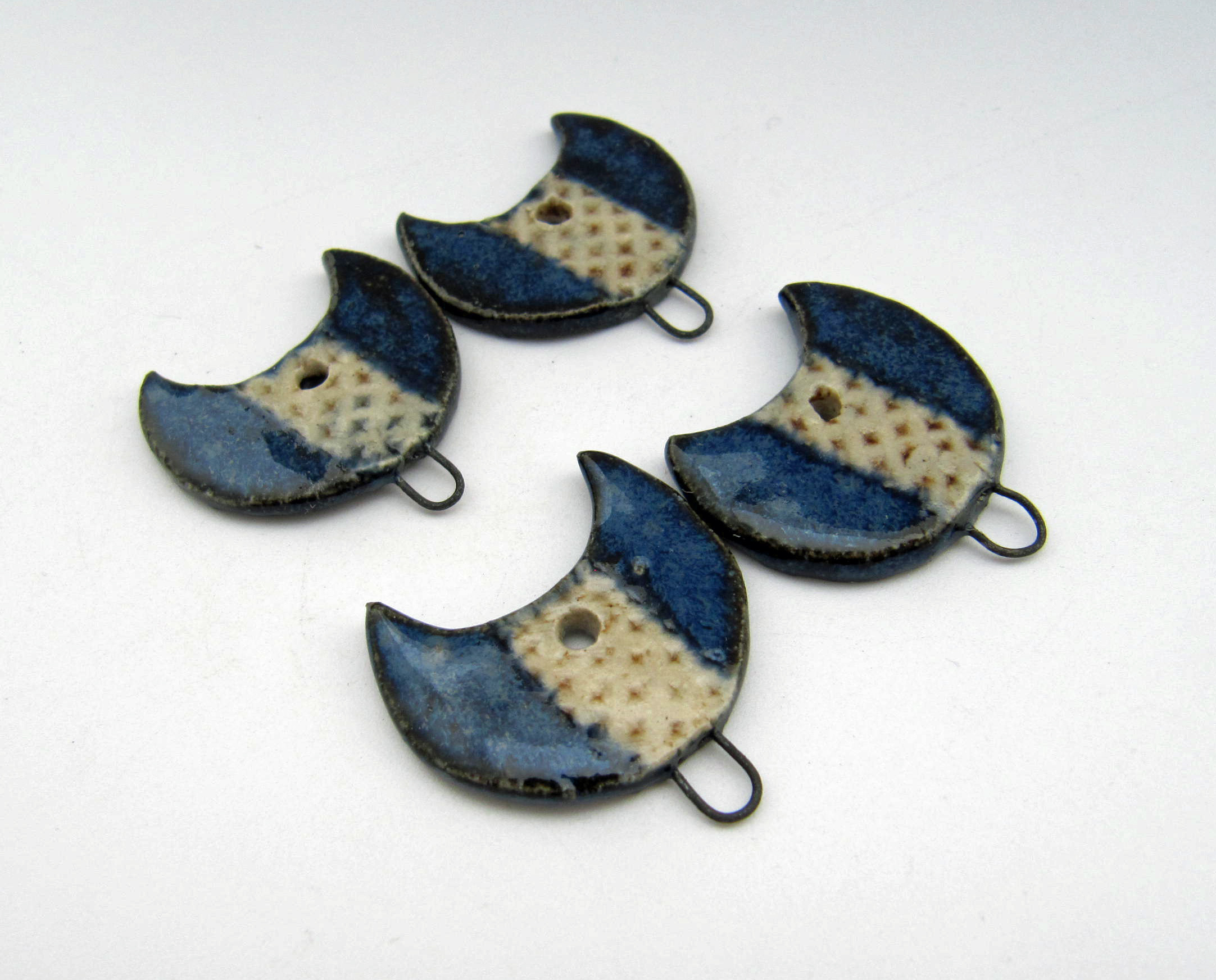 norwegian blue crescent connectors