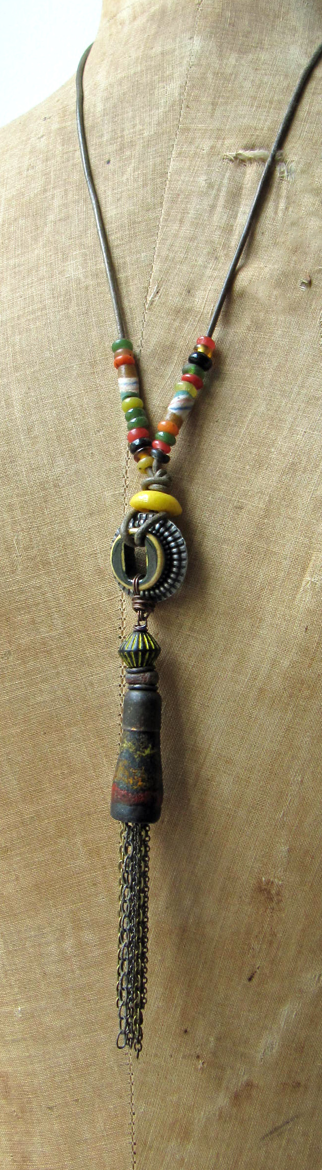 pendant on bust