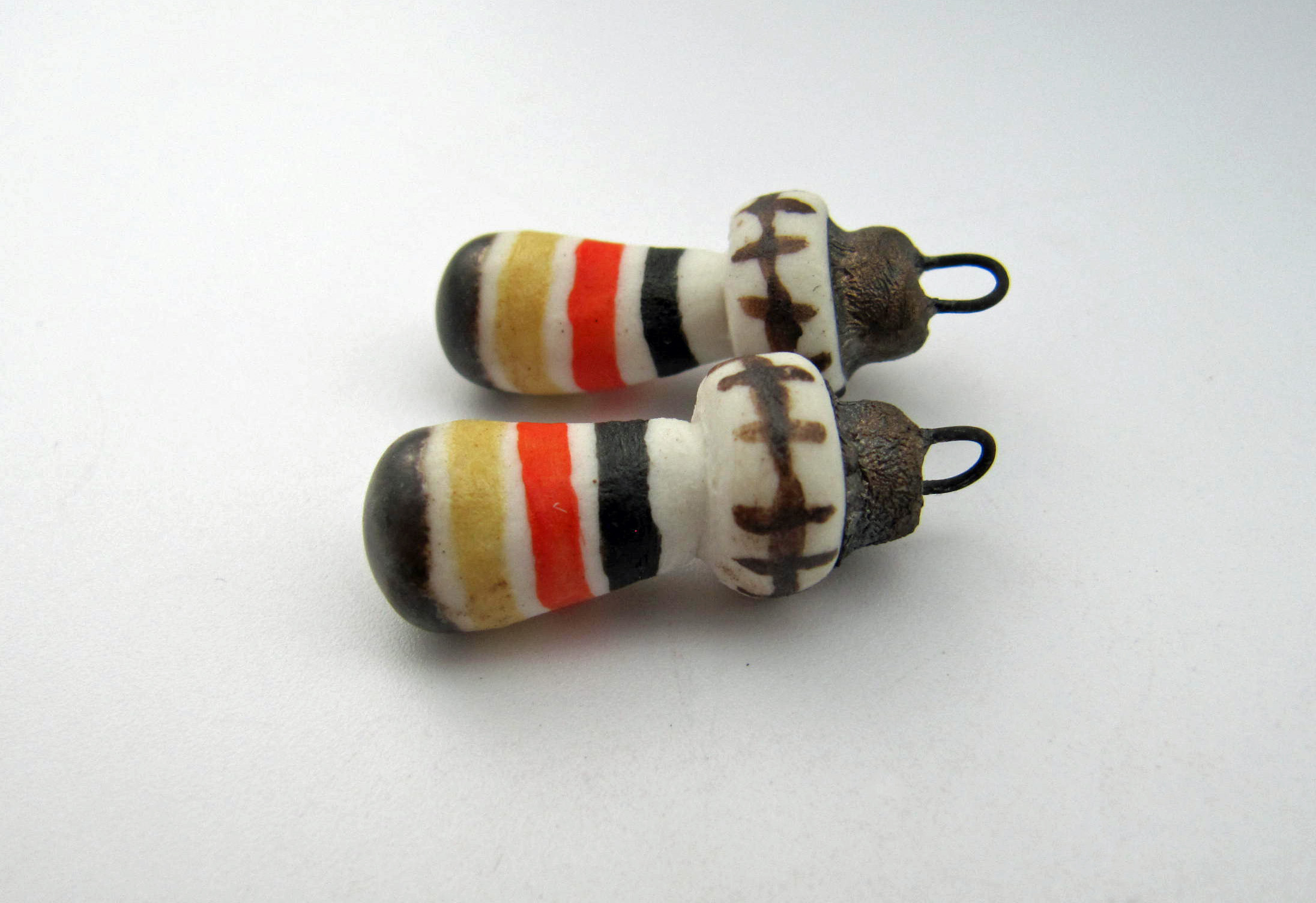 tribal-striped-lantern-drops