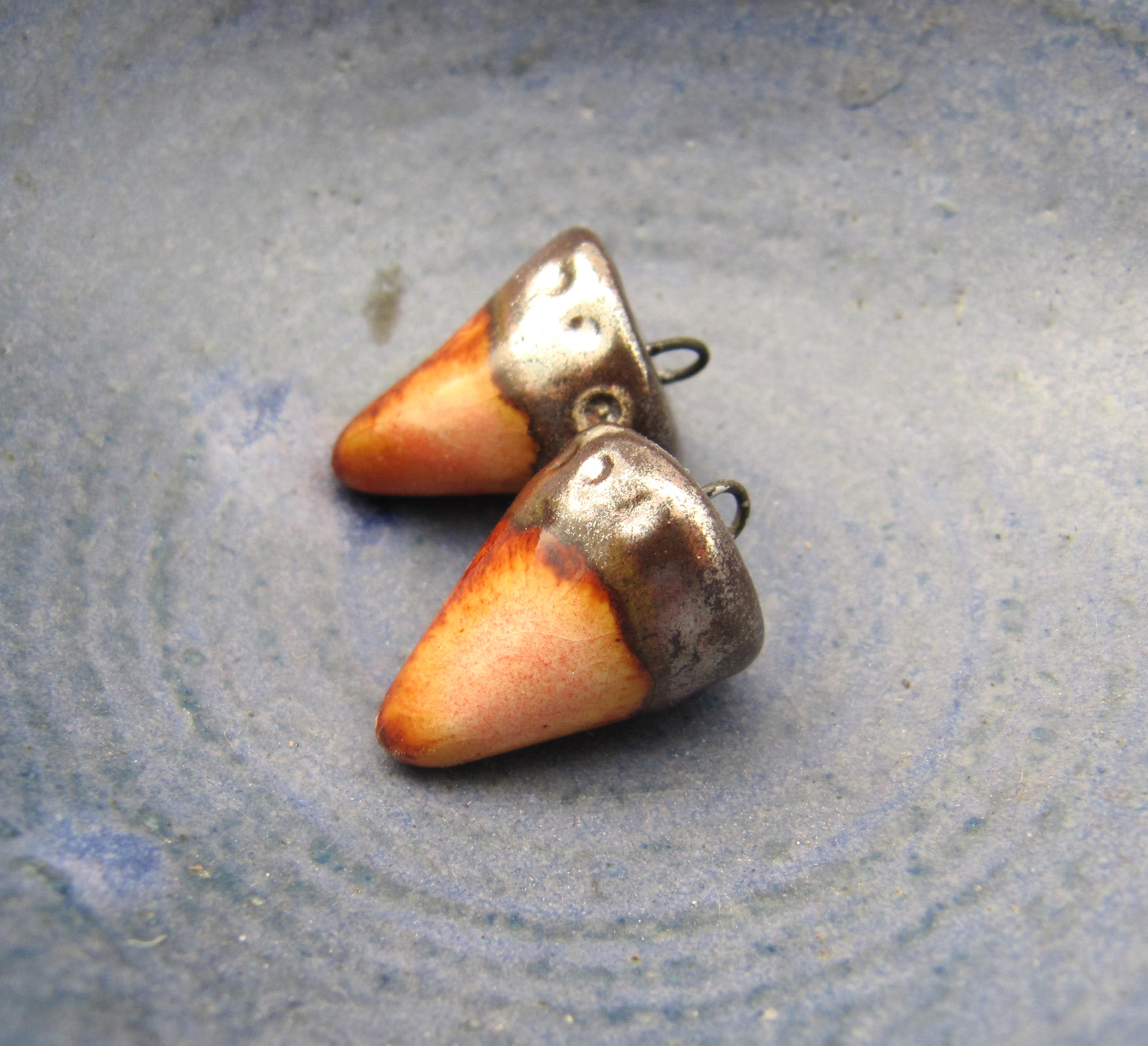 glowing-embers-and-copper-tubby-cones