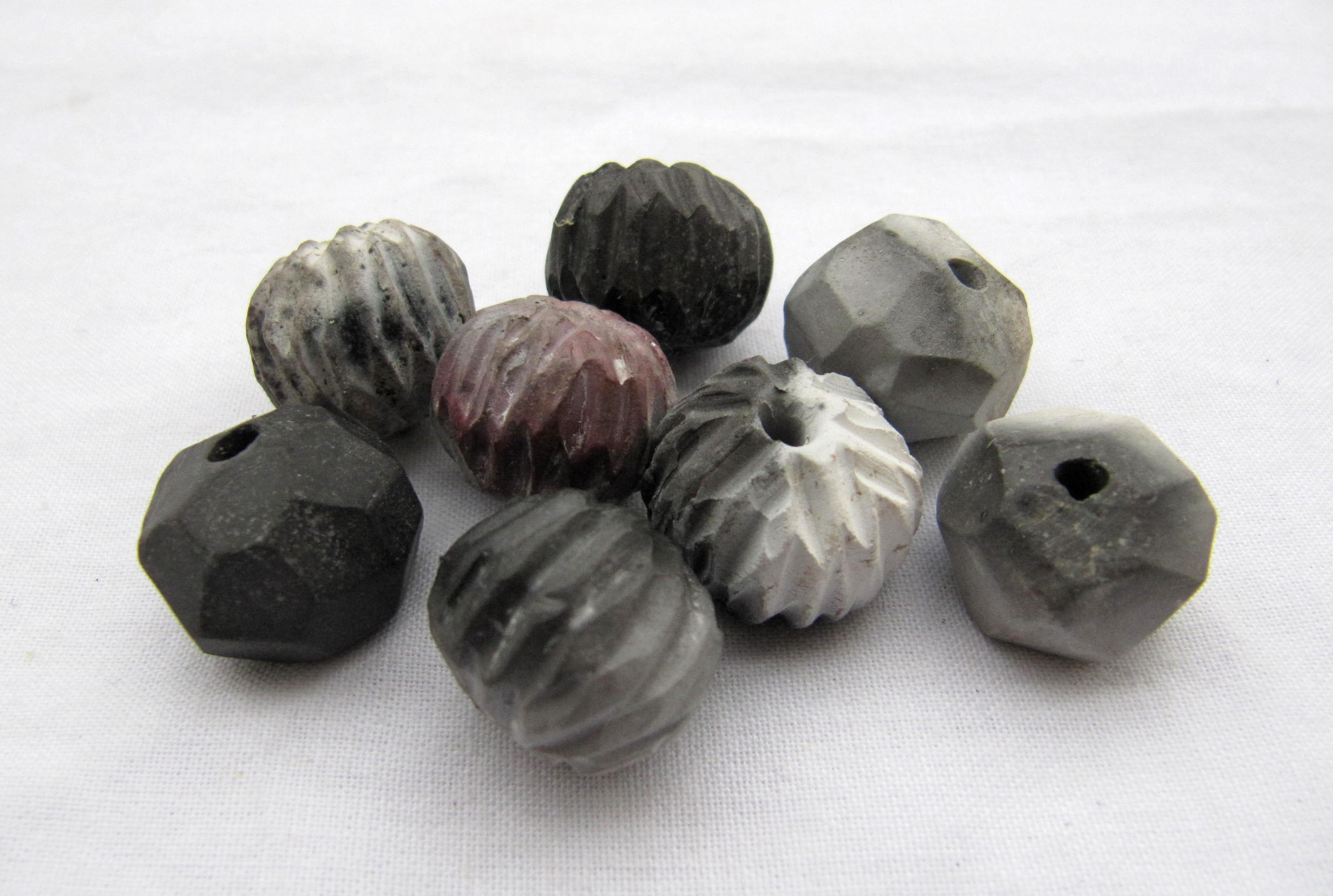 sd-carved-and-faceted